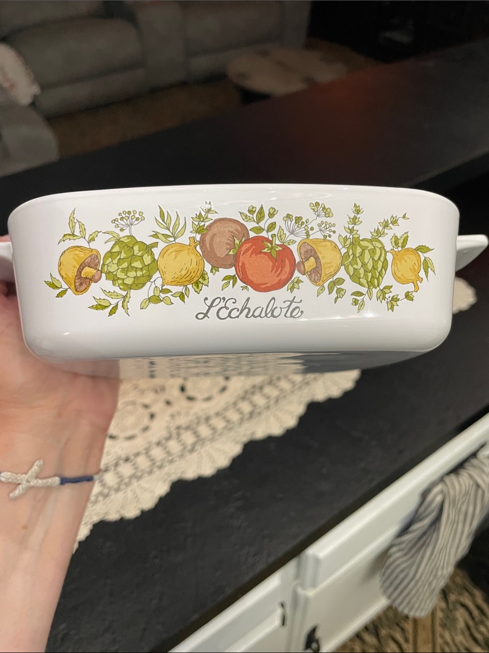 Corning Ware 1-Qt White Ceramic Baking Dish with Vegetable Motif - Picture 5 of 7